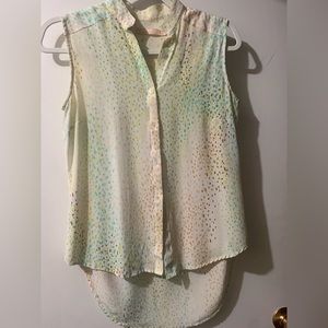 Hutch brand sleeveless shirt